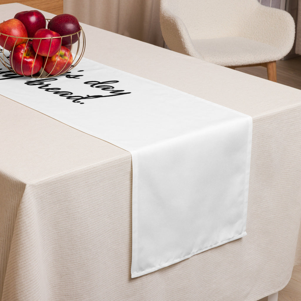 Table runner image 0