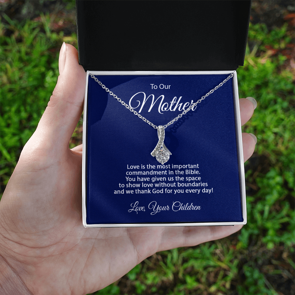 Alluring Beauty Necklace - To Our Mother